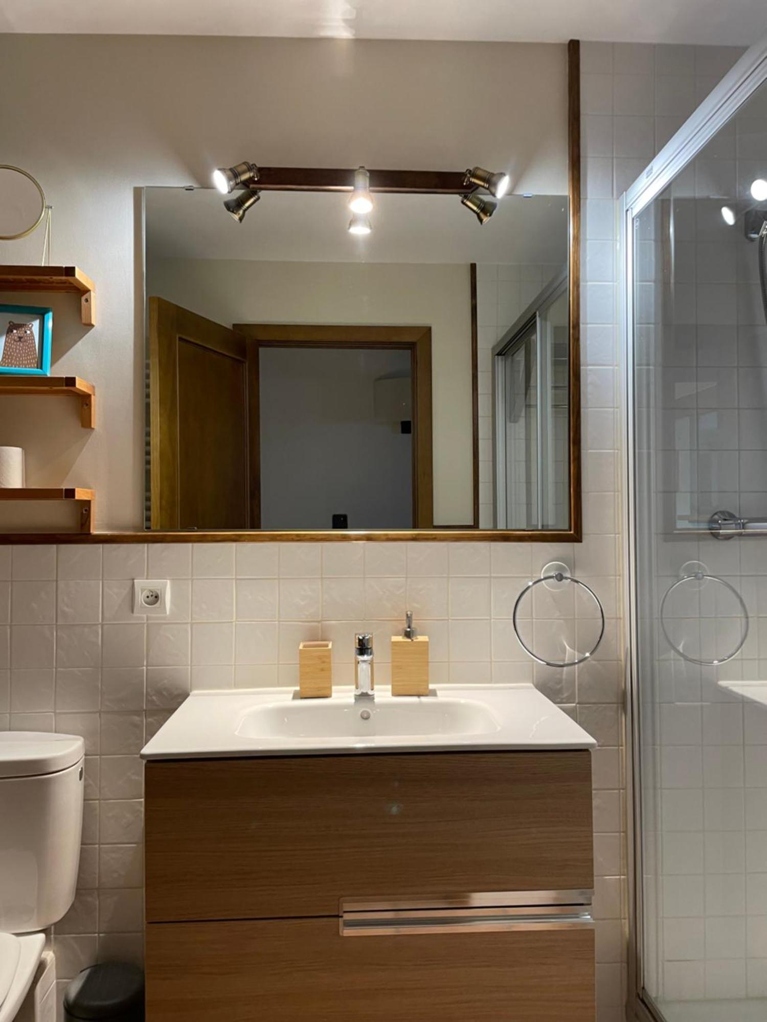 Apartamento Renovado Con Jardin Privado, Parking ,Wifi Y Piscina Osseja Ngoại thất bức ảnh